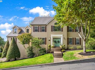 1 Creekside Ter, Lake Oswego, OR 97035