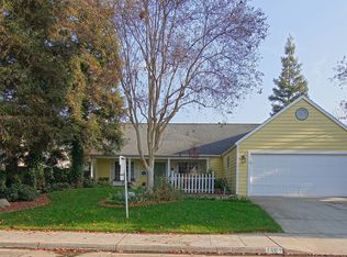 1109 N Citadel Ave, Clovis, CA 93611