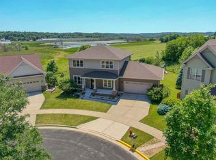 2402 Sand Pearl Trl, Middleton, WI 53562