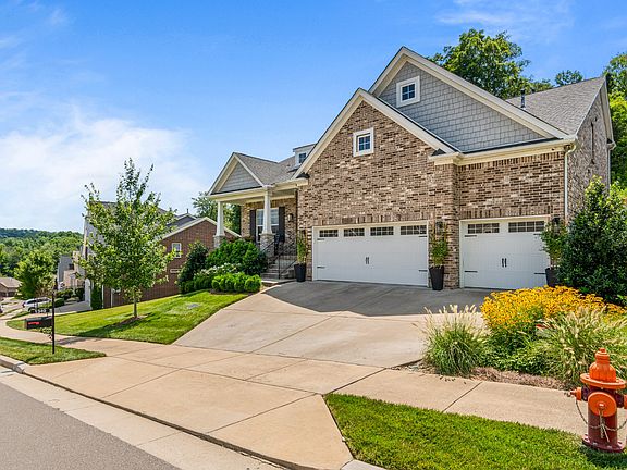 2nd image of 1340 Greenstone Ln