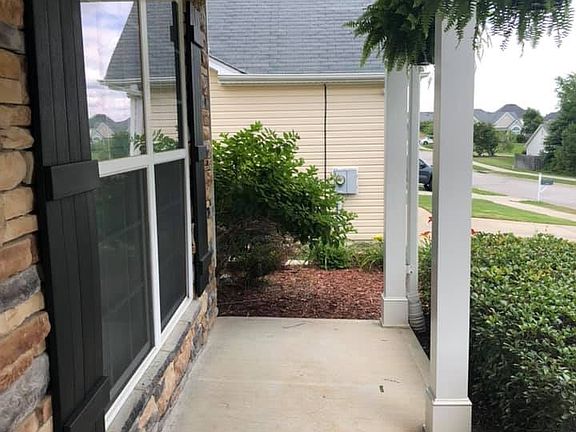 4th image of 513 Sweet Meadow Dr