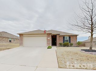 1136 Foxglove Ln, Burleson, TX 76028