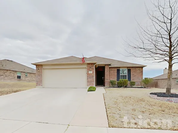 1136 Foxglove Ln, Burleson, TX 76028