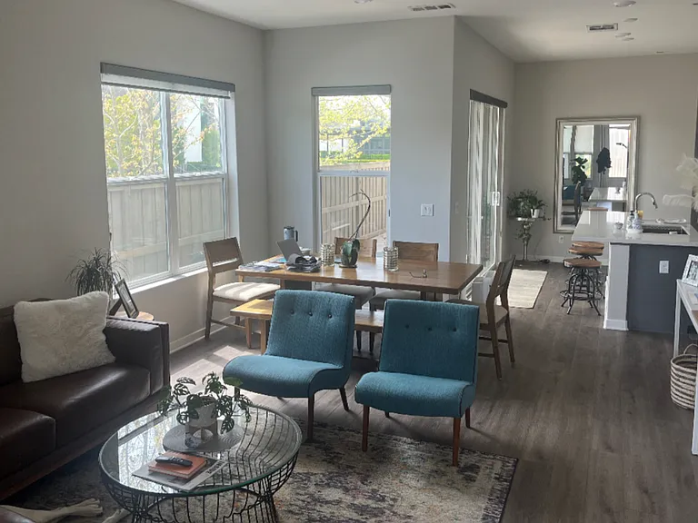 102 Fonseca St — Photo 13