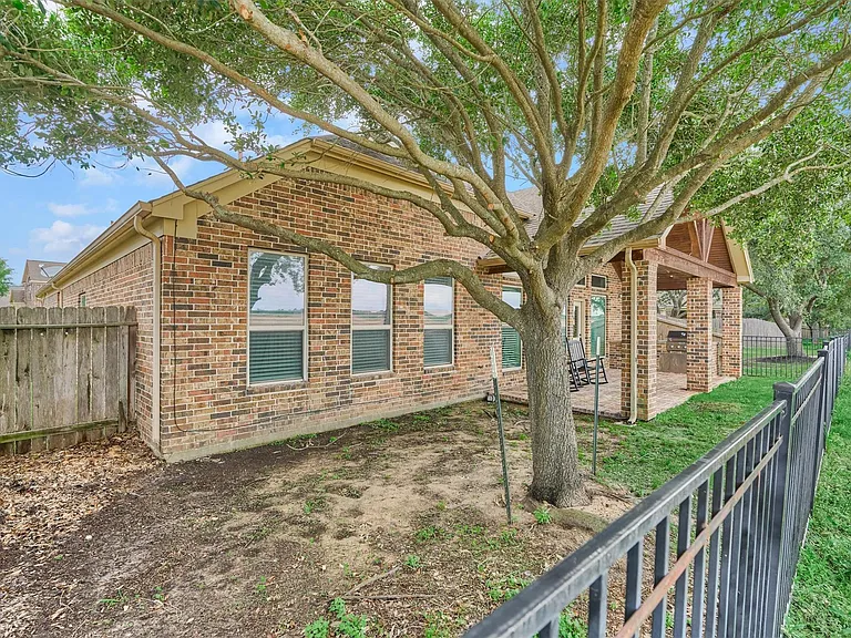 14906 Russet Bend Ln — Photo 30