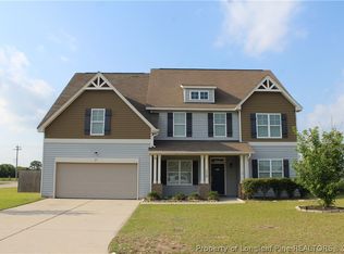 115 Morning Glory Dr, Raeford, NC 28376
