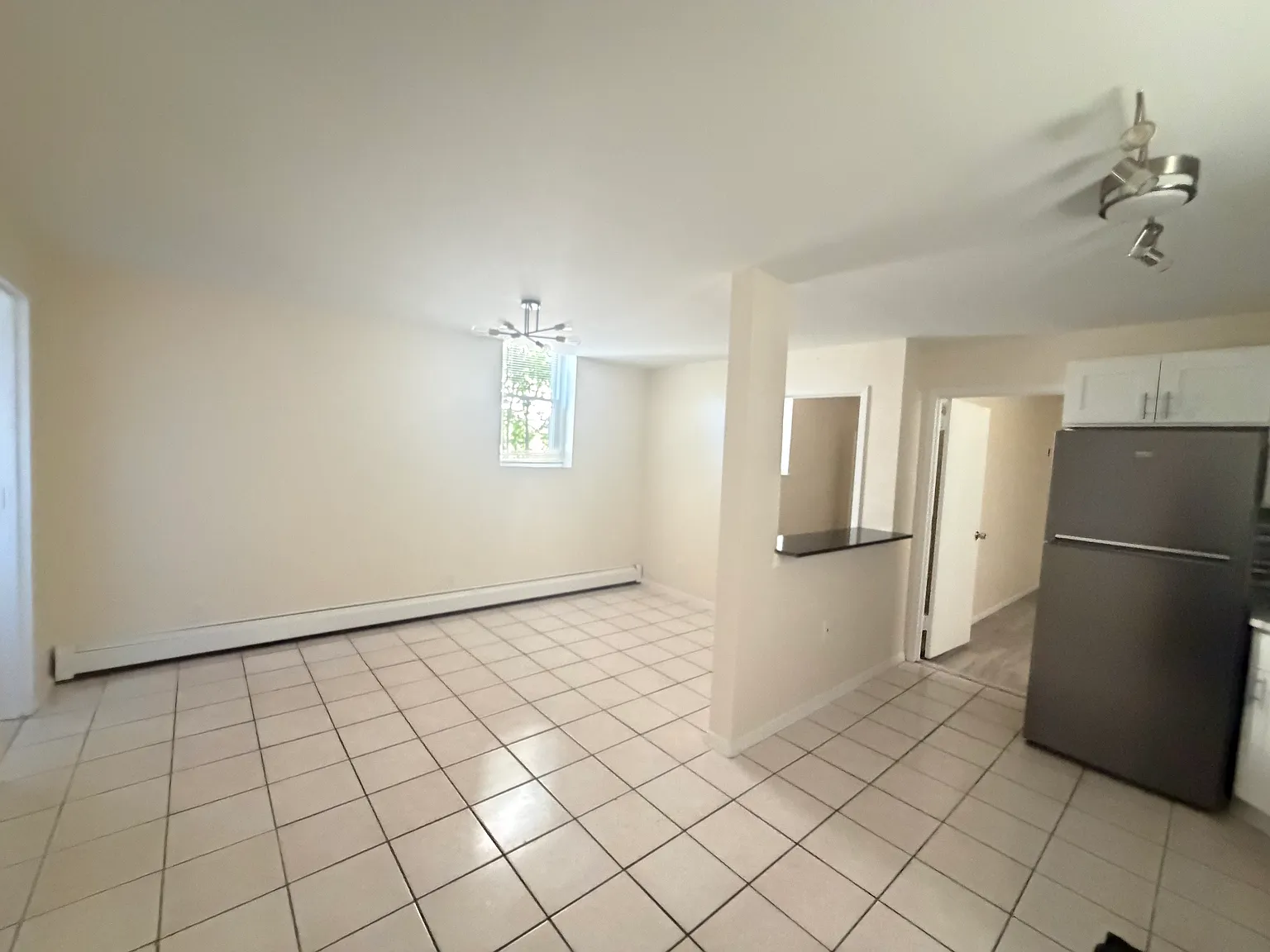 1395 Kearney Avenue — Photo 1