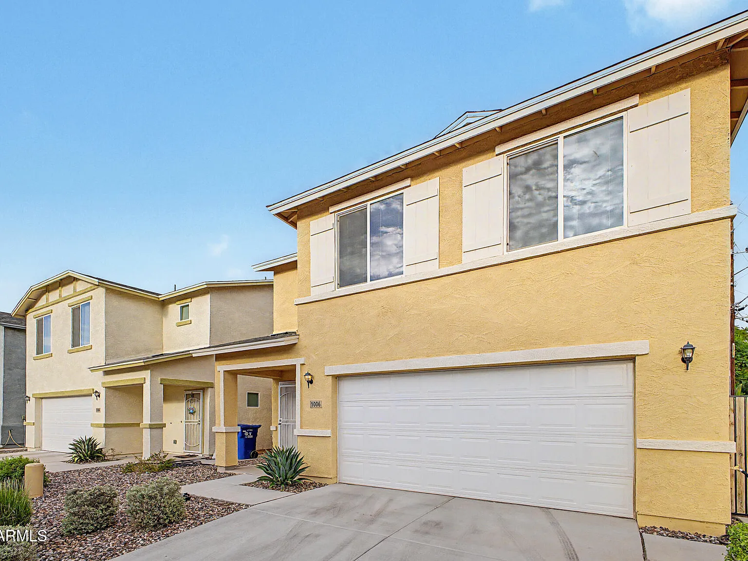 3 bed, 2.5 bath, 1858 sqft, $2,500 — Photo 3