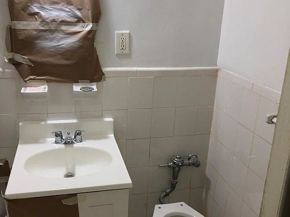 AB82B98F-C193-4A2B-9255-CEA255B2A4B5