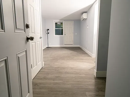 Rented by Daniel Gale Sotheby's International Realty | media 14