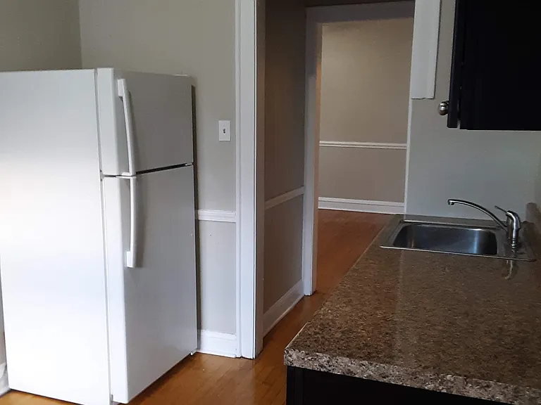 232 Elmwood Ave #2N — Photo 15