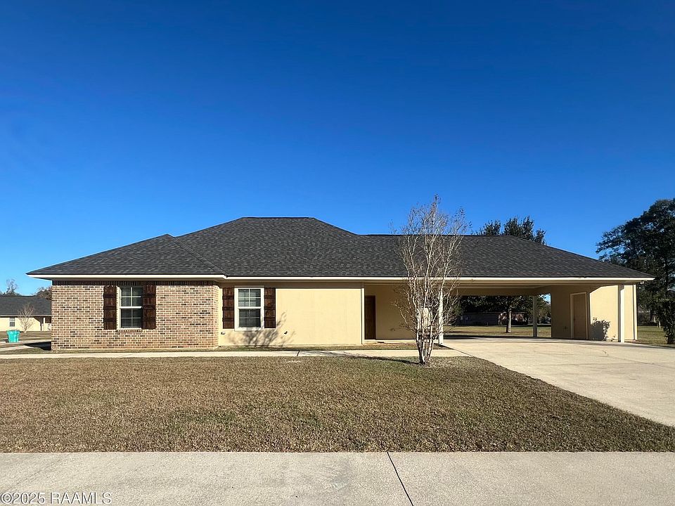 1st image of 163 Willard Ln