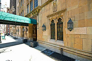 Sold by Fenwick Keats Real Estate