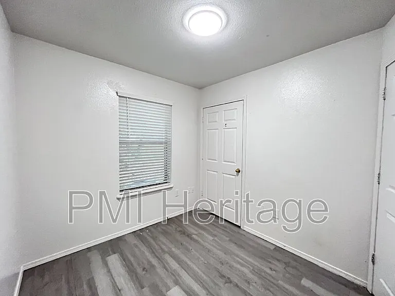 606 Virginia St #102 — Photo 13