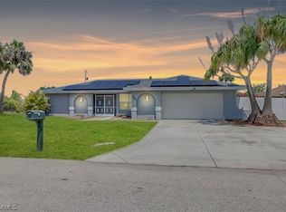 1407 Graham Cir, Lehigh Acres, FL 33936