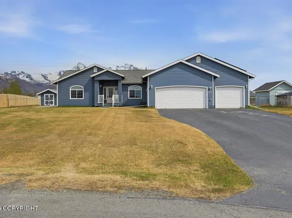 245 N Ayrshire Cir, Palmer, AK 99645
