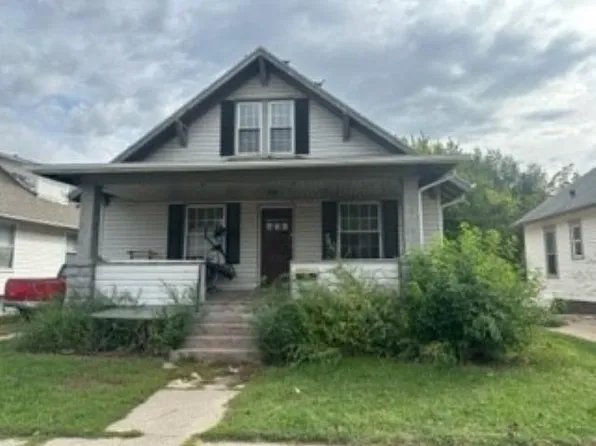 303 S 9th St, Norfolk, NE 68701
