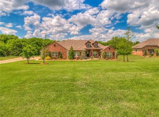10995 Green Meadows Dr, Edmond, OK 73025