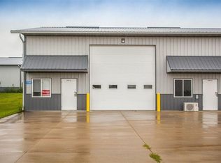 3522 Dolphin Dr SE SUITE D, Iowa City, IA 52240