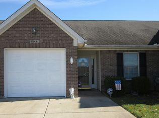 12421 Springmeadow Dr, Louisville, KY 40229