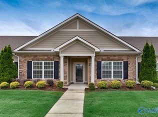 9 Moore Farm Cir NW #9, Huntsville, AL 35806