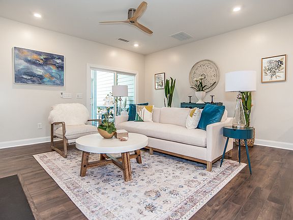 3rd image of 105 Marietta Way #15006897