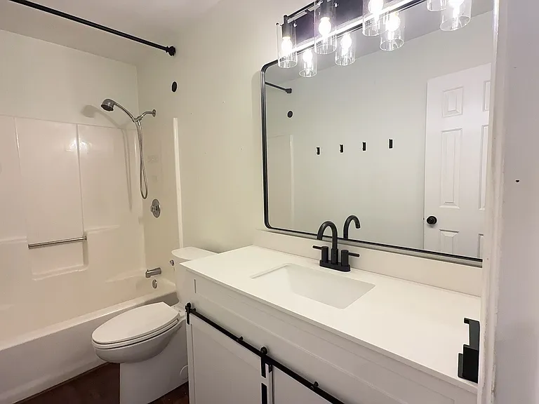 2 Eisele Ct — Photo 7