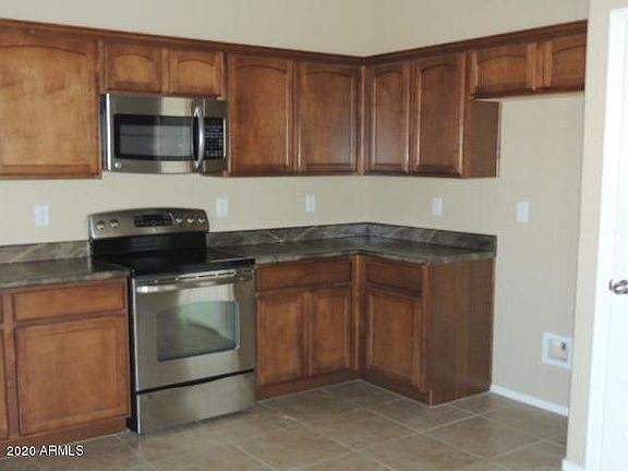 3rd image of 675 S Valencia Pl