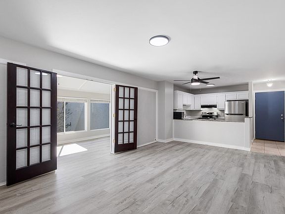 5th image of 4726 Bay Point Rd #E245