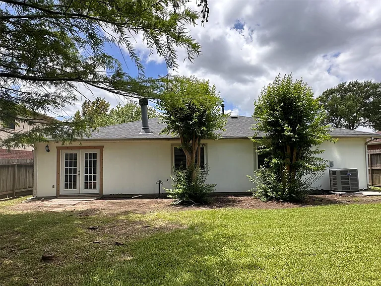 28806 Stone Fox Dr — Photo 32