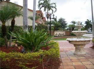 18320 NW 68th Ave APT C, Hialeah, FL 33015