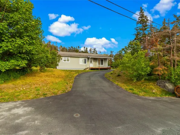 8 Anglican Cemetery Road, Portugal Cove-St. Philip's, NL A1M2H5