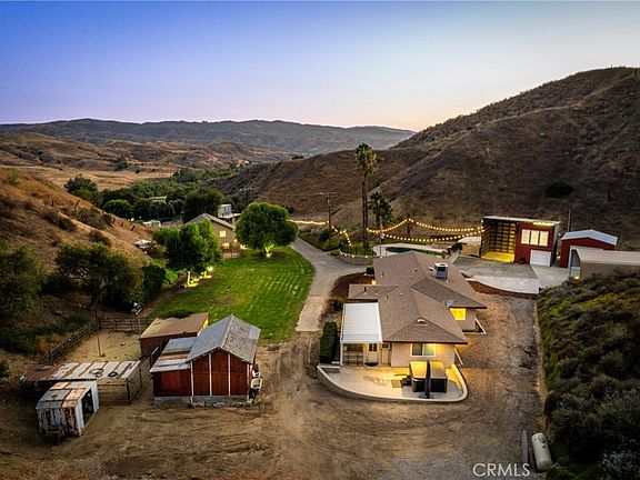 4th image of 30300 Live Oak Canyon Rd