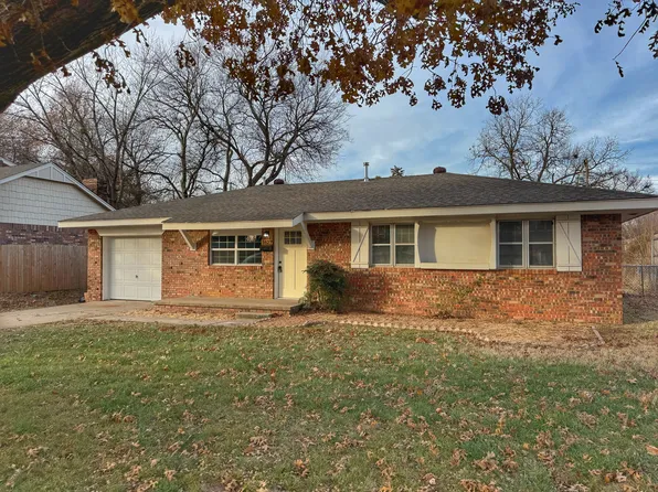 1627 W Boyd St, Norman, OK 73069