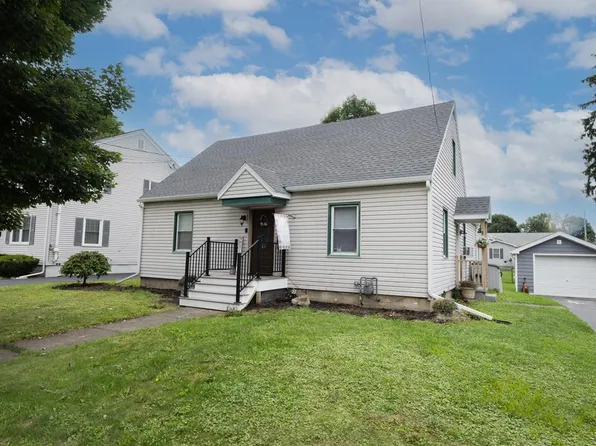 257 Cayuta St, Corning, NY 14830