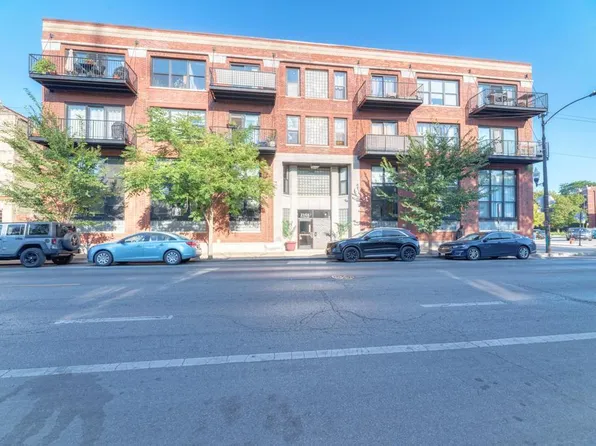 2161 N California Ave APT 201, Chicago, IL 60647