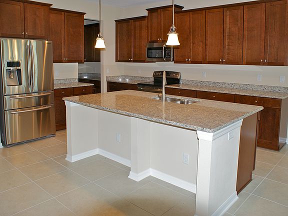 Kitchen Island 