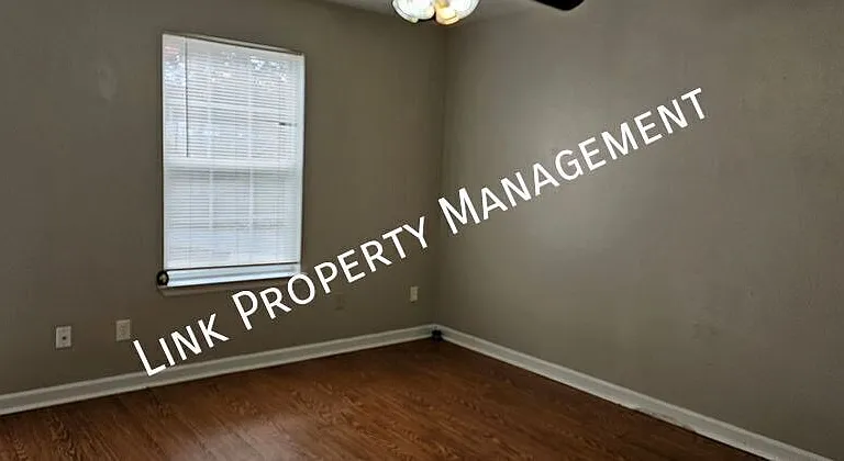 1106 Carline Rd #B — Photo 5