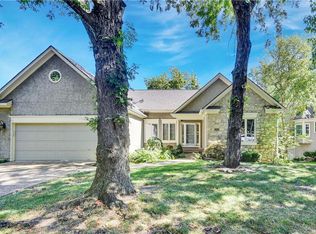 12617 Briar Dr, Leawood, KS 66209