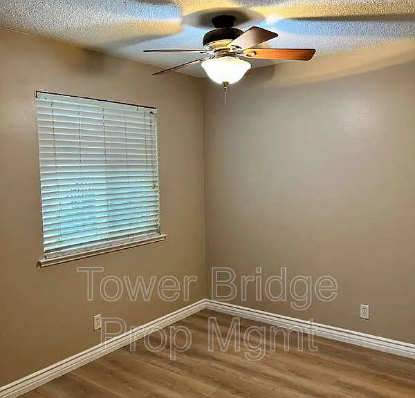 5146 Rhode Island Dr #2 — Photo 4