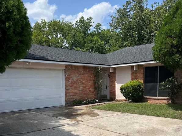 11818 Sawmill Stream Cir, Houston, TX 77067