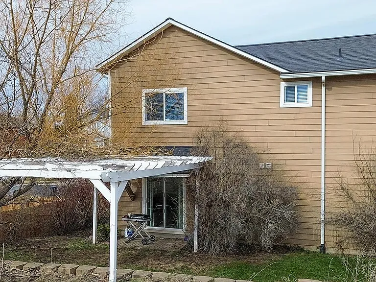 621 Britton Ln #1 — Photo 2