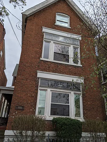 906 Main St #1 Photo 1