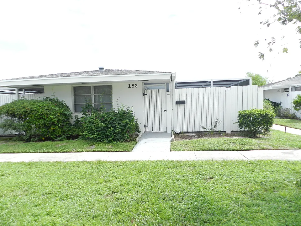 153 West Ct #0