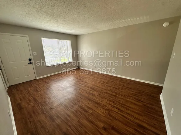 1410 Wrights Ferry Rd #6, Knoxville, TN 37919