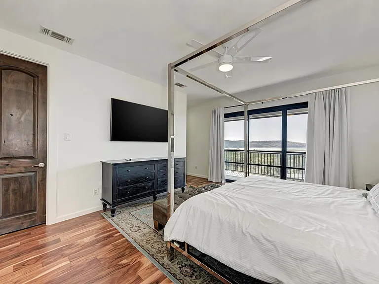 13803 Lake View Dr — Photo 30