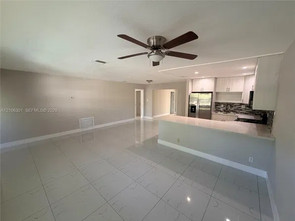 7420 NW 16th St #7420, Fort Lauderdale, FL 33313