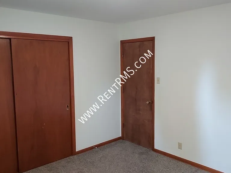 2310 SW Fairlawn Rd — Photo 12
