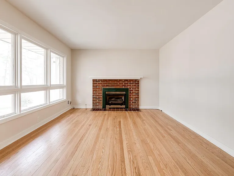 6817 Montauk Dr — Photo 4