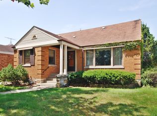 2442 S 2nd Ave, North Riverside, IL 60546